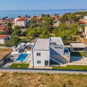 villa-wiena.hotelinzadar.com/